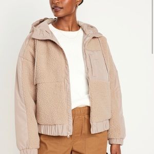 NWOT OLD NAVY SHERPA JACKET